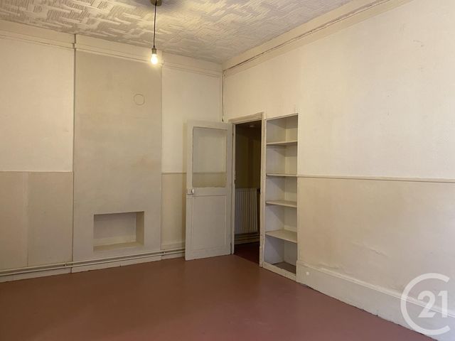 Afficher la photo en grand Appartement à louer - 2 pièces - 56.05 m2 - FONTAINEBLEAU - 77 - ILE-DE-FRANCE - Century 21 Agence Babut