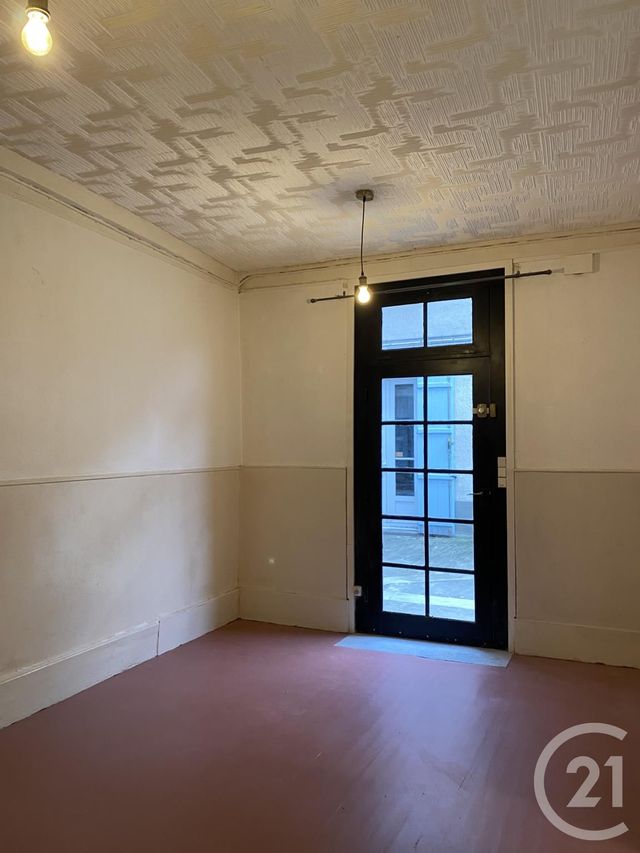 Afficher la photo en grand Appartement à louer - 2 pièces - 56.05 m2 - FONTAINEBLEAU - 77 - ILE-DE-FRANCE - Century 21 Agence Babut