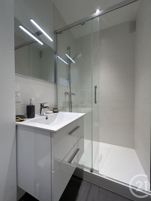 Appartement Studio à vendre - 1 pièce - 17.84 m2 - AVON - 77 - ILE-DE-FRANCE - Century 21 Agence Babut