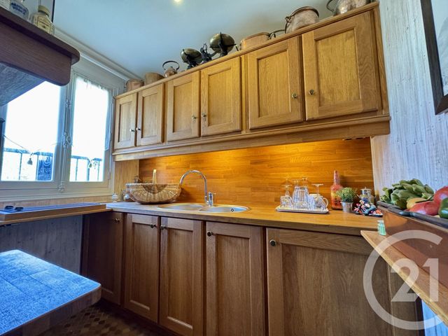 Appartement Studio à vendre - 1 pièce - 20.55 m2 - FONTAINEBLEAU - 77 - ILE-DE-FRANCE - Century 21 Agence Babut