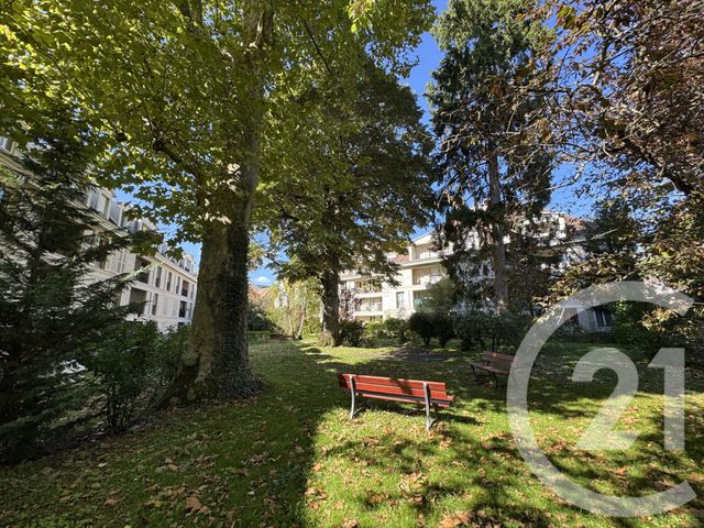 Appartement Studio à vendre - 1 pièce - 20.55 m2 - FONTAINEBLEAU - 77 - ILE-DE-FRANCE - Century 21 Agence Babut