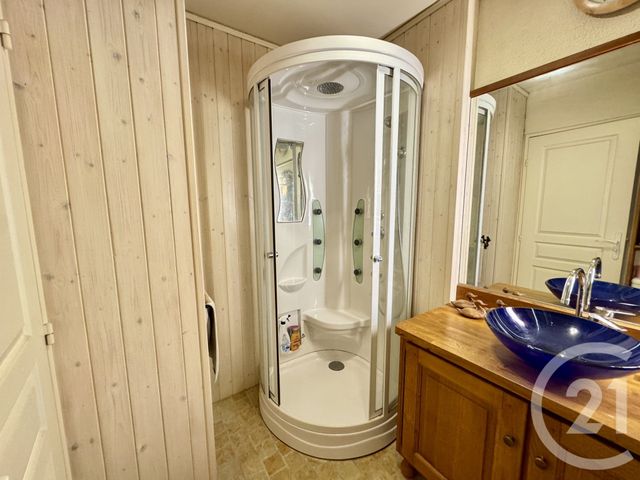 Appartement Studio à vendre - 1 pièce - 20.55 m2 - FONTAINEBLEAU - 77 - ILE-DE-FRANCE - Century 21 Agence Babut