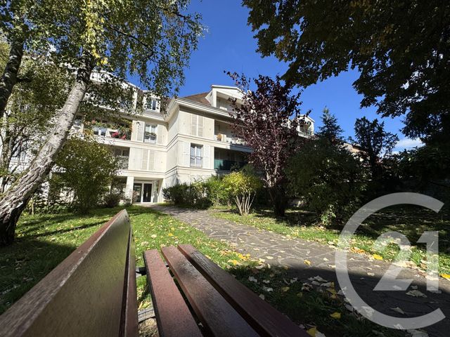 Appartement Studio à vendre - 1 pièce - 20.55 m2 - FONTAINEBLEAU - 77 - ILE-DE-FRANCE - Century 21 Agence Babut