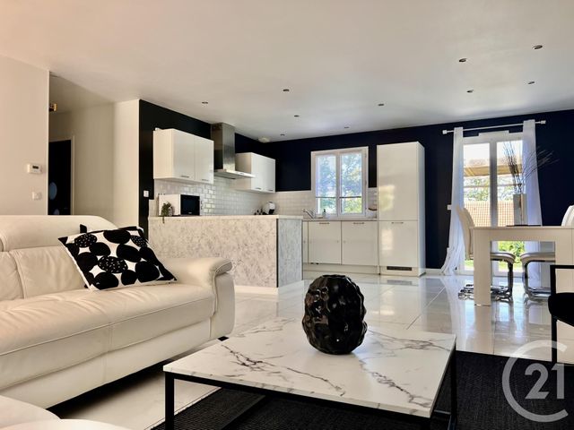 maison à vendre - 8 pièces - 151.86 m2 - SAMOREAU - 77 - ILE-DE-FRANCE - Century 21 Agence Babut