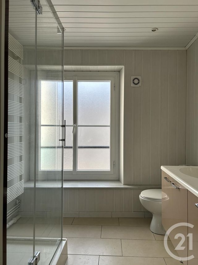 Afficher la photo en grand Appartement à louer - 5 pièces - 105.69 m2 - FONTAINEBLEAU - 77 - ILE-DE-FRANCE - Century 21 Agence Babut