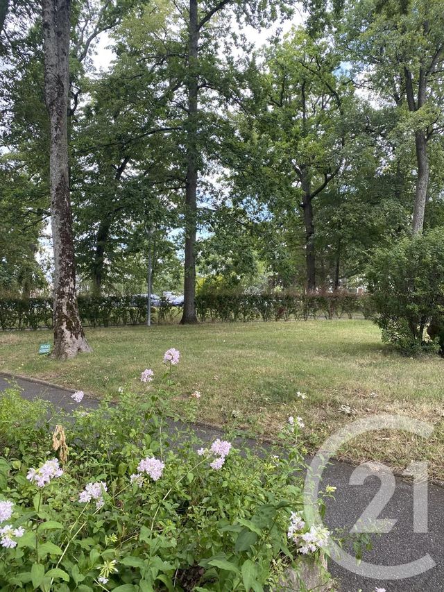 Appartement à louer - 3 pièces - 60.19 m2 - AVON - 77 - ILE-DE-FRANCE - Century 21 Agence Babut