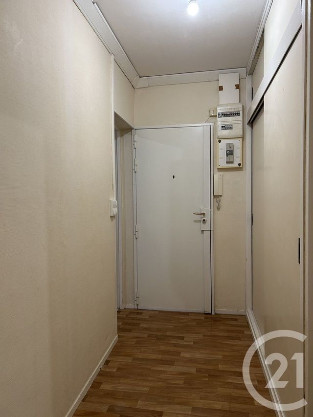 Appartement à louer - 3 pièces - 60.19 m2 - AVON - 77 - ILE-DE-FRANCE - Century 21 Agence Babut