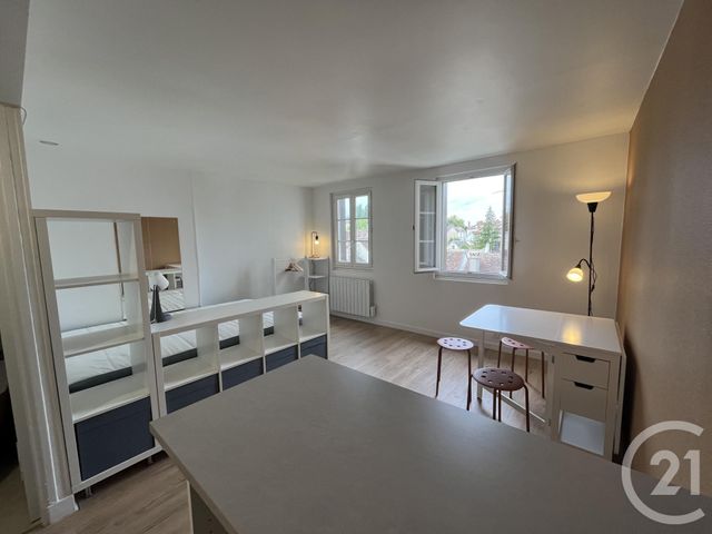 Appartement Studio à louer - 1 pièce - 22.03 m2 - FONTAINEBLEAU - 77 - ILE-DE-FRANCE - Century 21 Agence Babut