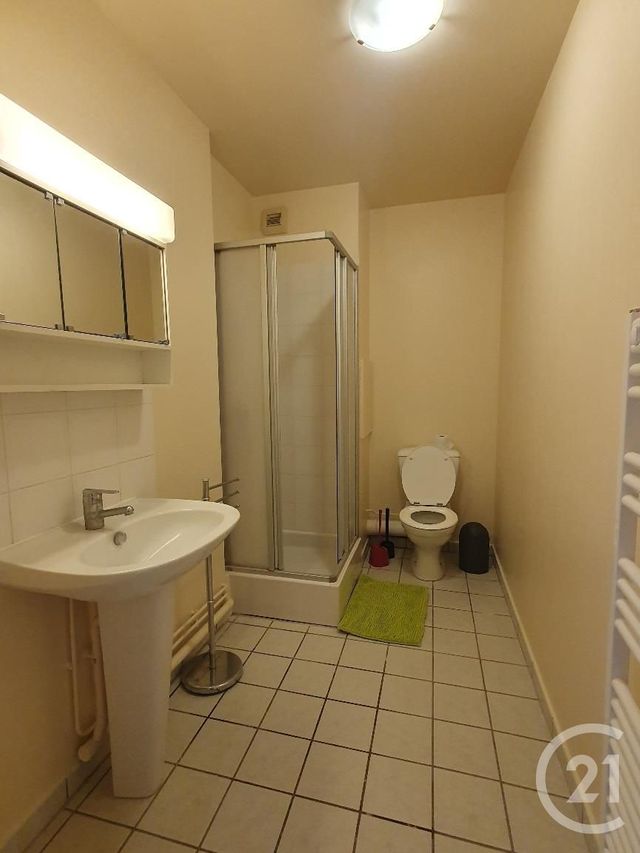 Appartement T1 à louer - 1 pièce - 23.04 m2 - AVON - 77 - ILE-DE-FRANCE - Century 21 Agence Babut