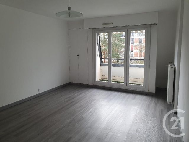 Appartement F3 à louer - 3 pièces - 54.65 m2 - AVON - 77 - ILE-DE-FRANCE - Century 21 Agence Babut