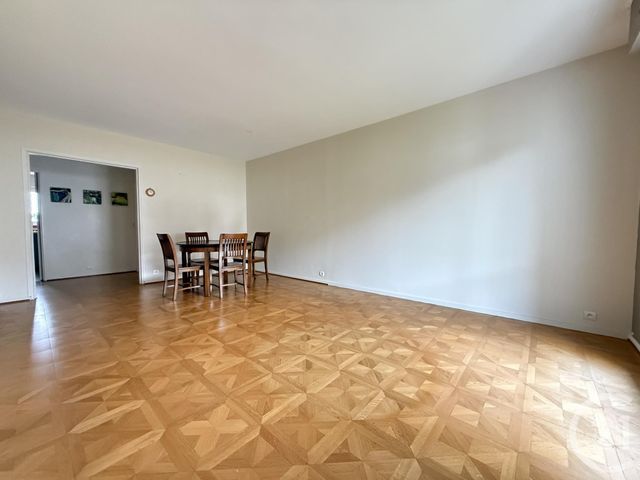 Appartement F4 à vendre - 4 pièces - 80.79 m2 - FONTAINEBLEAU - 77 - ILE-DE-FRANCE - Century 21 Agence Babut