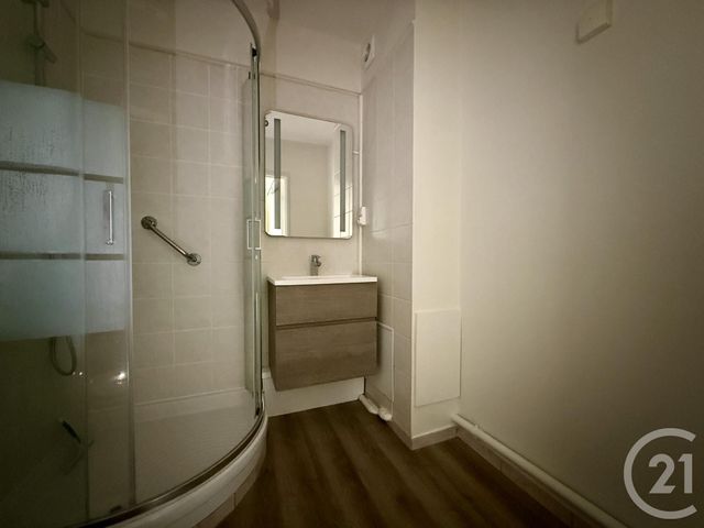 Appartement F4 à vendre - 4 pièces - 80.79 m2 - FONTAINEBLEAU - 77 - ILE-DE-FRANCE - Century 21 Agence Babut
