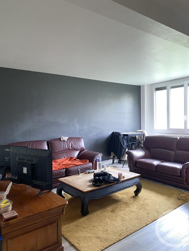 Appartement à louer - 2 pièces - 49.98 m2 - AVON - 77 - ILE-DE-FRANCE - Century 21 Agence Babut