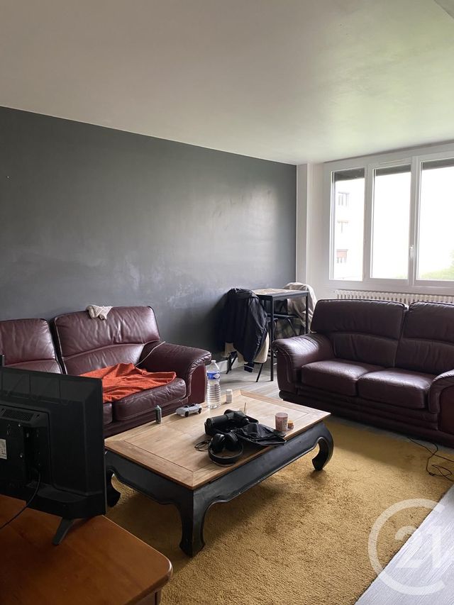 Appartement à louer - 2 pièces - 49.98 m2 - AVON - 77 - ILE-DE-FRANCE - Century 21 Agence Babut