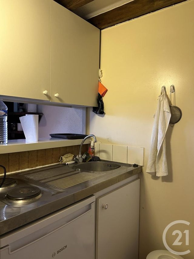 Appartement Studio à louer - 1 pièce - 17.67 m2 - FONTAINEBLEAU - 77 - ILE-DE-FRANCE - Century 21 Agence Babut