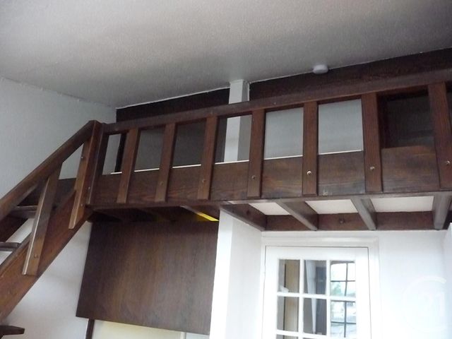 Appartement Studio à louer - 1 pièce - 17.67 m2 - FONTAINEBLEAU - 77 - ILE-DE-FRANCE - Century 21 Agence Babut