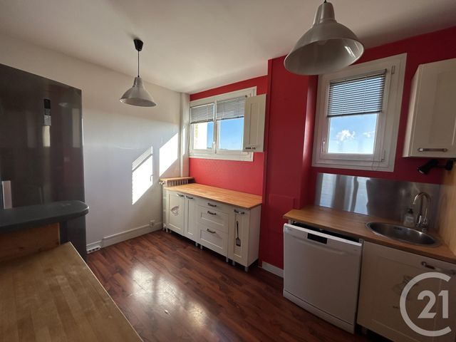 Afficher la photo en grand Appartement à vendre - 5 pièces - 74.79 m2 - FONTAINEBLEAU - 77 - ILE-DE-FRANCE - Century 21 Agence Babut