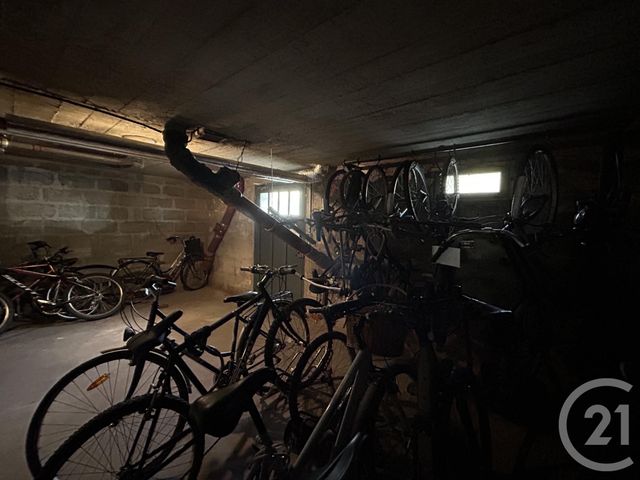 Appartement à vendre - 5 pièces - 74.79 m2 - FONTAINEBLEAU - 77 - ILE-DE-FRANCE - Century 21 Agence Babut