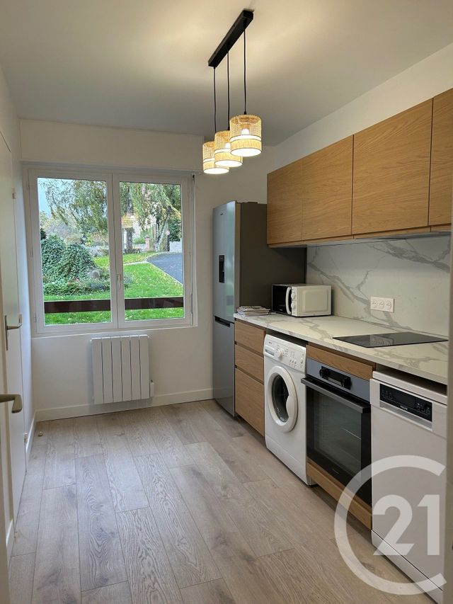 Appartement F1 à louer AVON