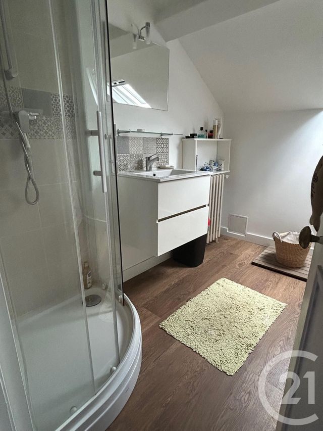 maison à louer - 6 pièces - 115.05 m2 - FONTAINEBLEAU - 77 - ILE-DE-FRANCE - Century 21 Agence Babut