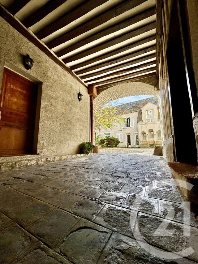 Appartement à vendre - 5 pièces - 106.81 m2 - FONTAINEBLEAU - 77 - ILE-DE-FRANCE - Century 21 Agence Babut