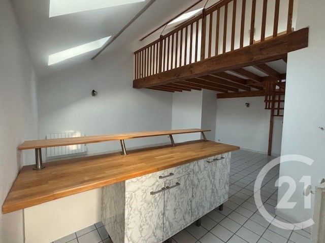 Appartement à louer - 2 pièces - 46.22 m2 - SAMOIS SUR SEINE - 77 - ILE-DE-FRANCE - Century 21 Agence Babut