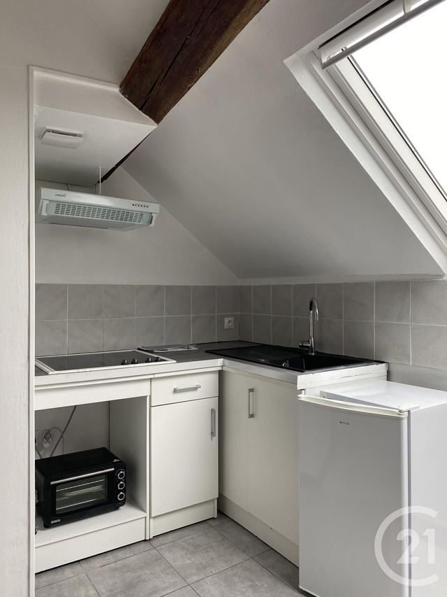 Appartement T1 à louer - 1 pièce - 16.55 m2 - AVON - 77 - ILE-DE-FRANCE - Century 21 Agence Babut