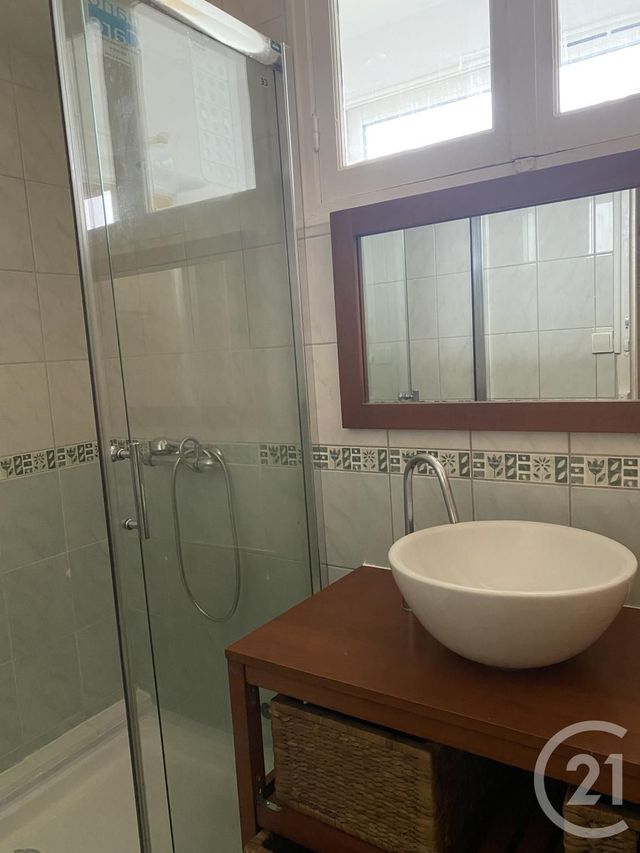 Appartement à louer - 4 pièces - 56.83 m2 - AVON - 77 - ILE-DE-FRANCE - Century 21 Agence Babut