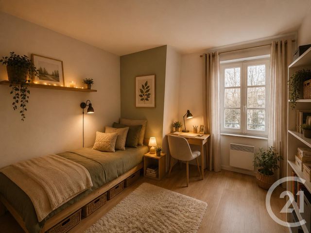 Appartement 2 pièces à vendre - 2 pièces - 34.58 m2 - FONTAINEBLEAU - 77 - ILE-DE-FRANCE - Century 21 Agence Babut