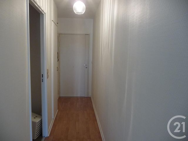 Appartement à vendre - 2 pièces - 34.58 m2 - FONTAINEBLEAU - 77 - ILE-DE-FRANCE - Century 21 Agence Babut