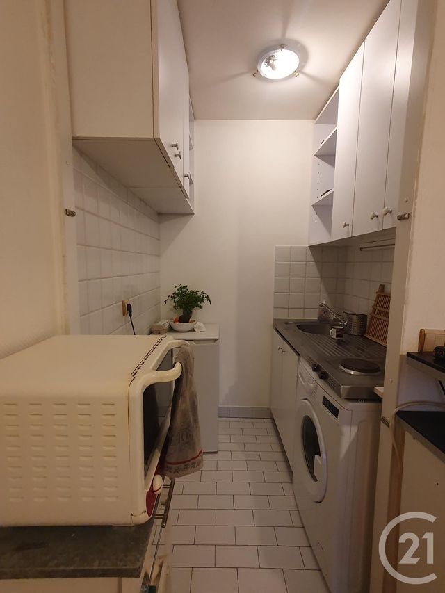 Appartement à vendre - 2 pièces - 34.58 m2 - FONTAINEBLEAU - 77 - ILE-DE-FRANCE - Century 21 Agence Babut