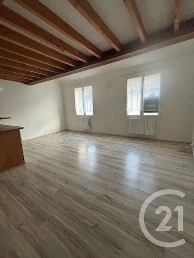 Appartement à louer - 2 pièces - 40.54 m2 - SAMOIS SUR SEINE - 77 - ILE-DE-FRANCE - Century 21 Agence Babut