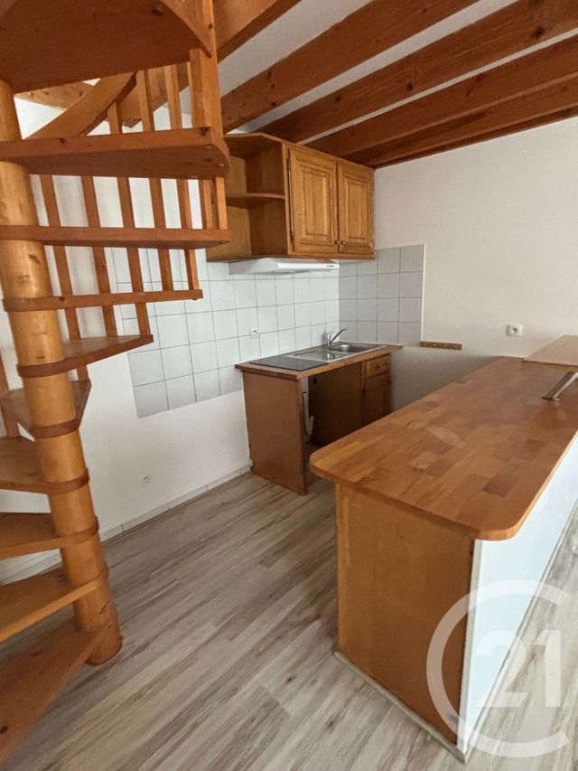 Appartement à louer - 2 pièces - 40.54 m2 - SAMOIS SUR SEINE - 77 - ILE-DE-FRANCE - Century 21 Agence Babut