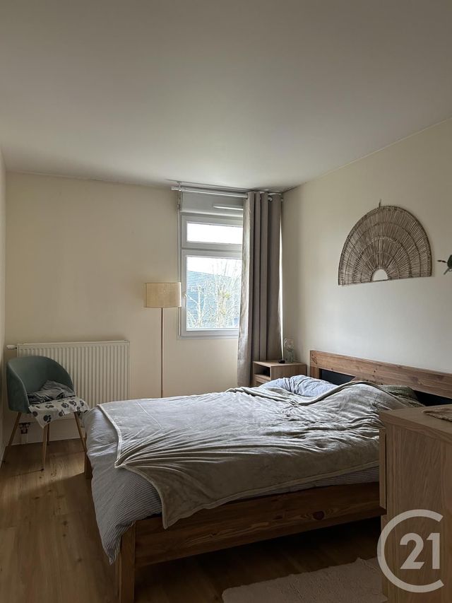 Appartement à louer - 3 pièces - 70.24 m2 - AVON - 77 - ILE-DE-FRANCE - Century 21 Agence Babut
