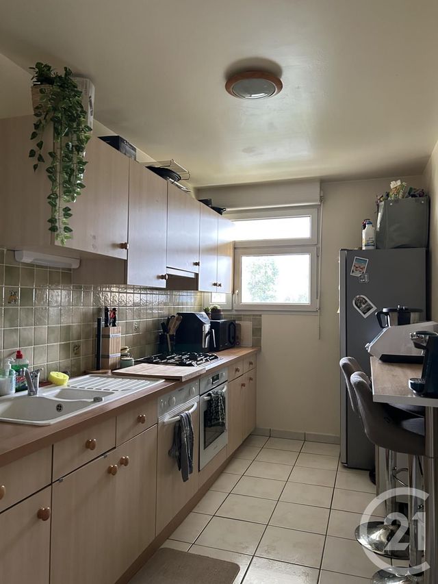 Appartement à louer - 3 pièces - 70.24 m2 - AVON - 77 - ILE-DE-FRANCE - Century 21 Agence Babut