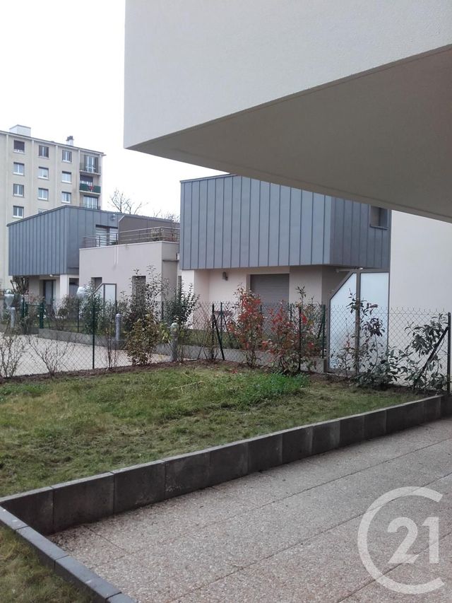 Appartement Studio à louer - 1 pièce - 29.67 m2 - FONTAINEBLEAU - 77 - ILE-DE-FRANCE - Century 21 Agence Babut