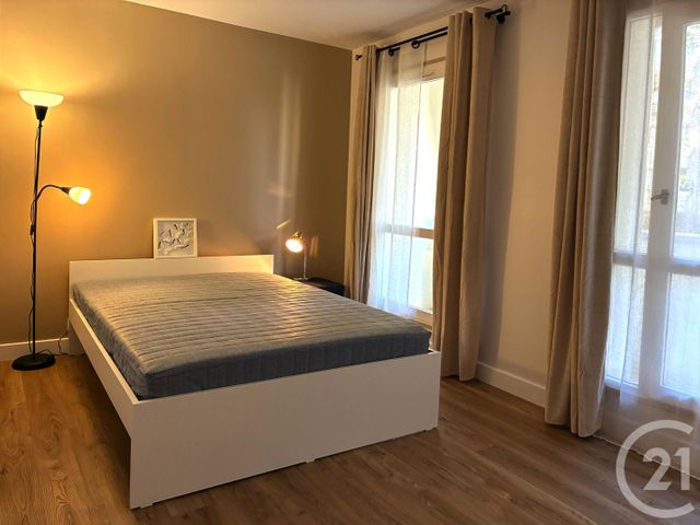 Appartement à louer - 2 pièces - 45.13 m2 - AVON - 77 - ILE-DE-FRANCE - Century 21 Agence Babut