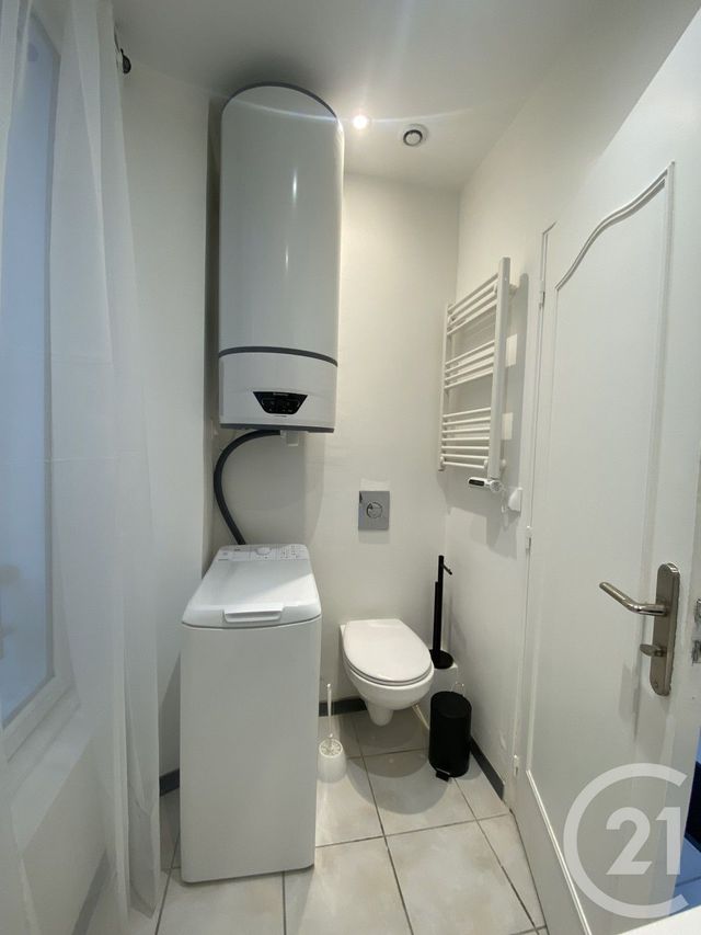 Appartement Studio à louer - 1 pièce - 28.1 m2 - MELUN - 77 - ILE-DE-FRANCE - Century 21 Agence Babut