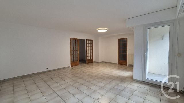 Appartement T4 à louer - 4 pièces - 105.52 m2 - AVON - 77 - ILE-DE-FRANCE - Century 21 Agence Babut