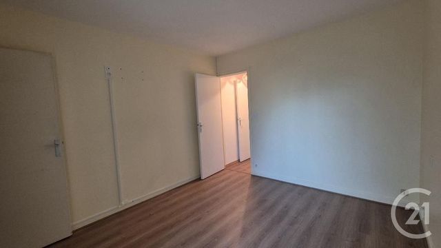 Appartement T4 à louer - 4 pièces - 105.52 m2 - AVON - 77 - ILE-DE-FRANCE - Century 21 Agence Babut