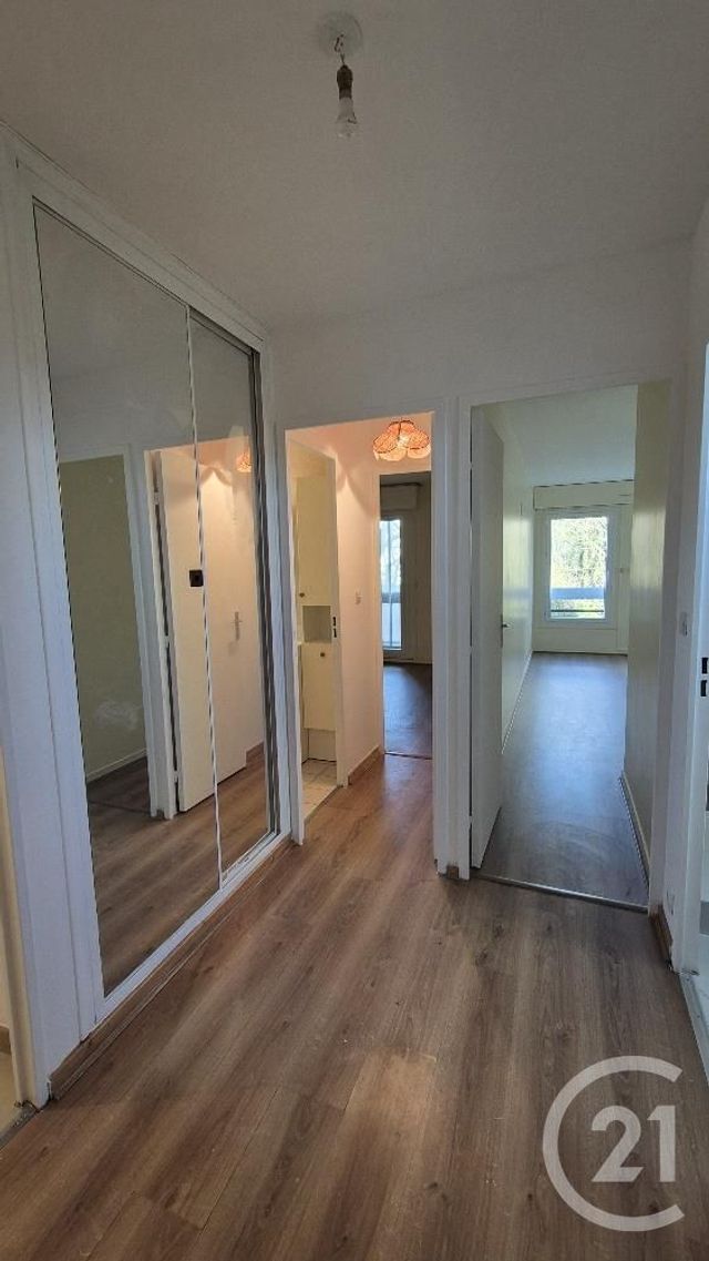 Appartement T4 à louer - 4 pièces - 105.52 m2 - AVON - 77 - ILE-DE-FRANCE - Century 21 Agence Babut