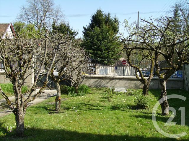 maison à louer - 7 pièces - 169.01 m2 - AVON - 77 - ILE-DE-FRANCE - Century 21 Agence Babut