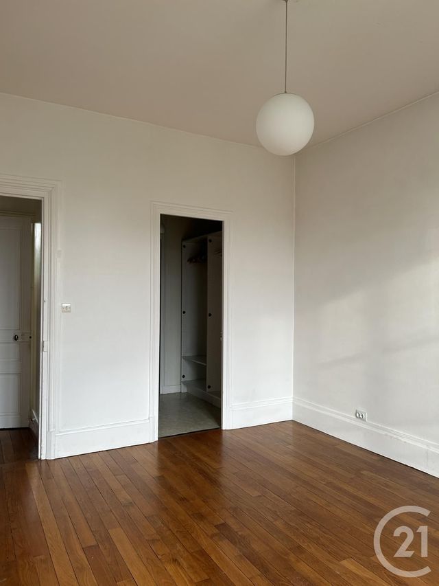 maison à louer - 7 pièces - 169.01 m2 - AVON - 77 - ILE-DE-FRANCE - Century 21 Agence Babut