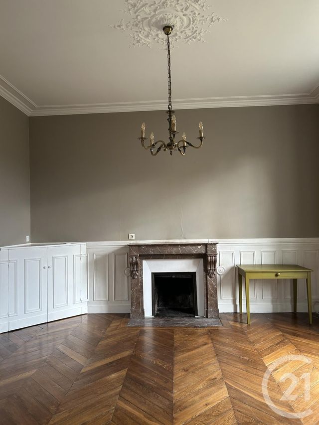 maison à louer - 7 pièces - 169.01 m2 - AVON - 77 - ILE-DE-FRANCE - Century 21 Agence Babut