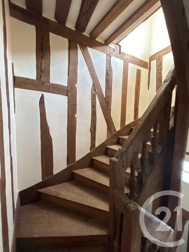 Appartement Studio à vendre - 1 pièce - 27.15 m2 - FONTAINEBLEAU - 77 - ILE-DE-FRANCE - Century 21 Agence Babut