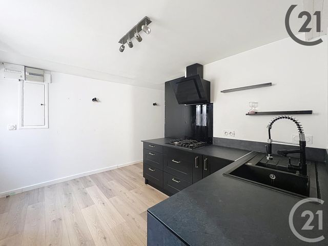 maison à louer - 3 pièces - 71.5 m2 - AVON - 77 - ILE-DE-FRANCE - Century 21 Agence Babut