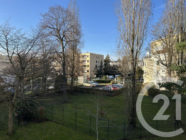 Appartement Studio à louer - 1 pièce - 27.65 m2 - AVON - 77 - ILE-DE-FRANCE - Century 21 Agence Babut