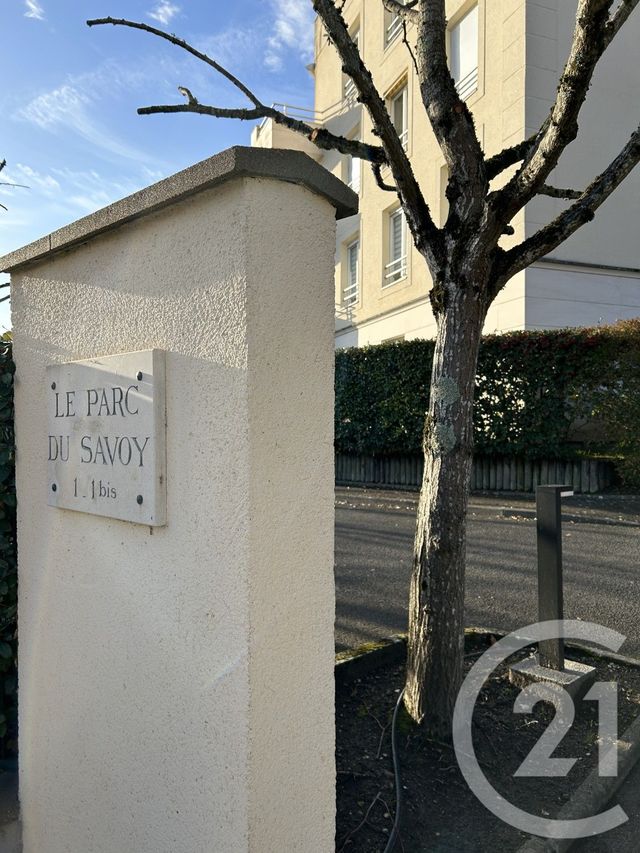 Appartement Studio à louer - 1 pièce - 27.65 m2 - AVON - 77 - ILE-DE-FRANCE - Century 21 Agence Babut