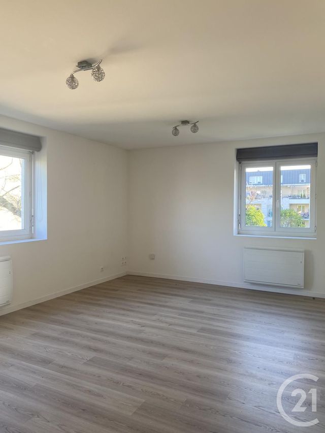 Appartement à louer - 3 pièces - 63.86 m2 - AVON - 77 - ILE-DE-FRANCE - Century 21 Agence Babut