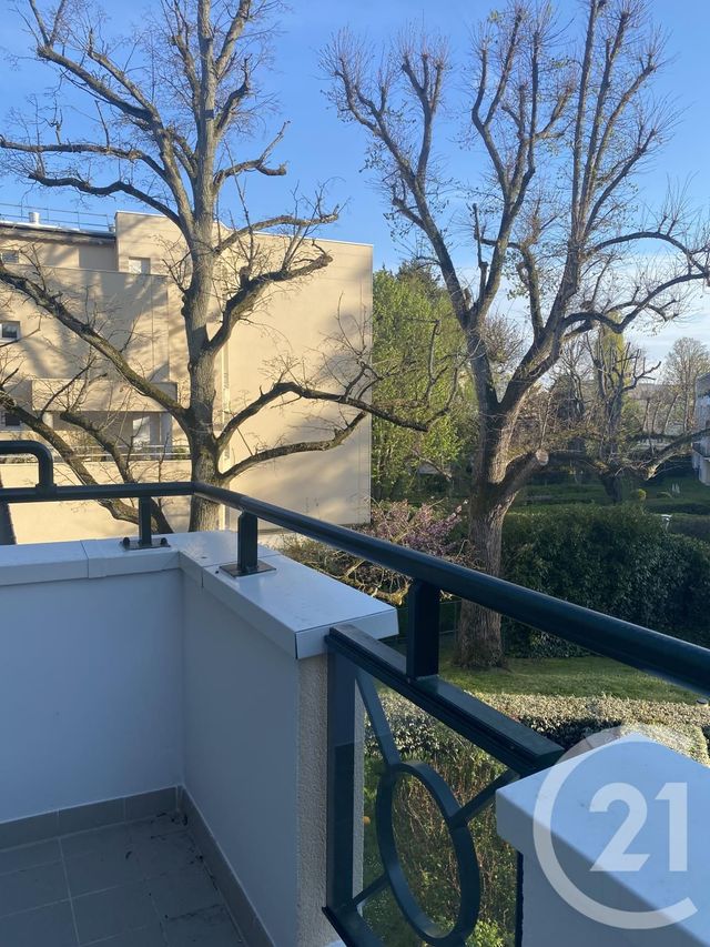 Appartement à louer - 3 pièces - 63.86 m2 - AVON - 77 - ILE-DE-FRANCE - Century 21 Agence Babut
